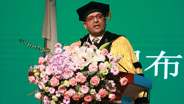 Bryant University Provost and Chief Academic Officer Rupendra Paliwal, Ph.D. addresses the graduates during the 2023 commencement exercises at Bryant Zhuhai 